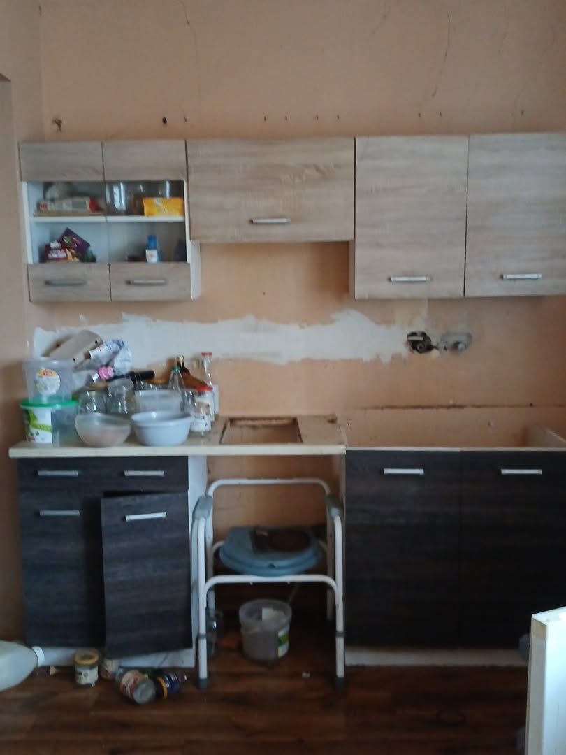 Opróżnianie garażu — wywóz gratów, opon i mebli — Pusto.pl Trójmiasto